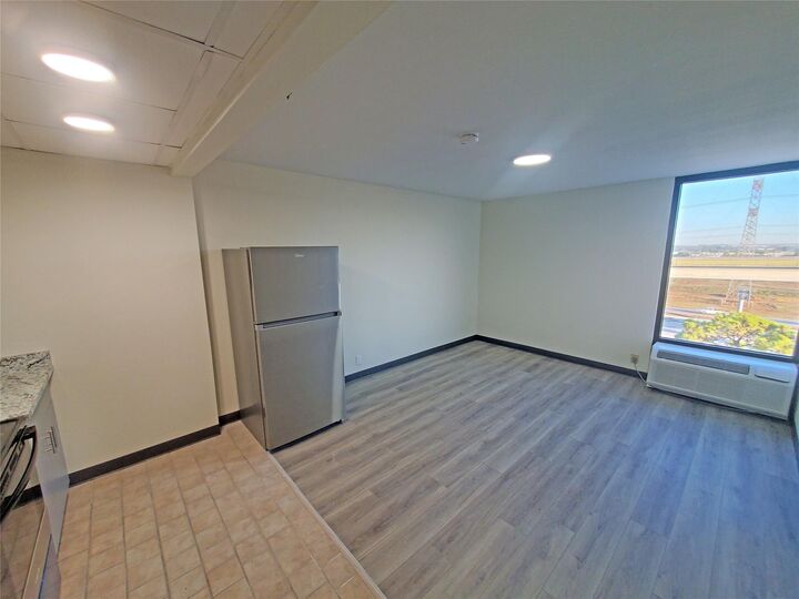 Property Photo:  702 N Sam Houston Pkwy E  TX 77060 