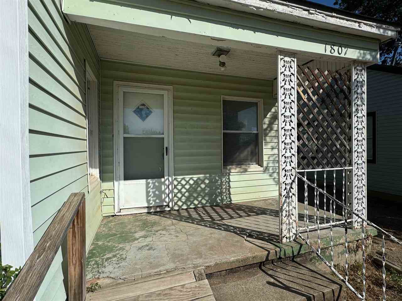 Property Photo:  1807 NW Bell Ave  OK 73507 