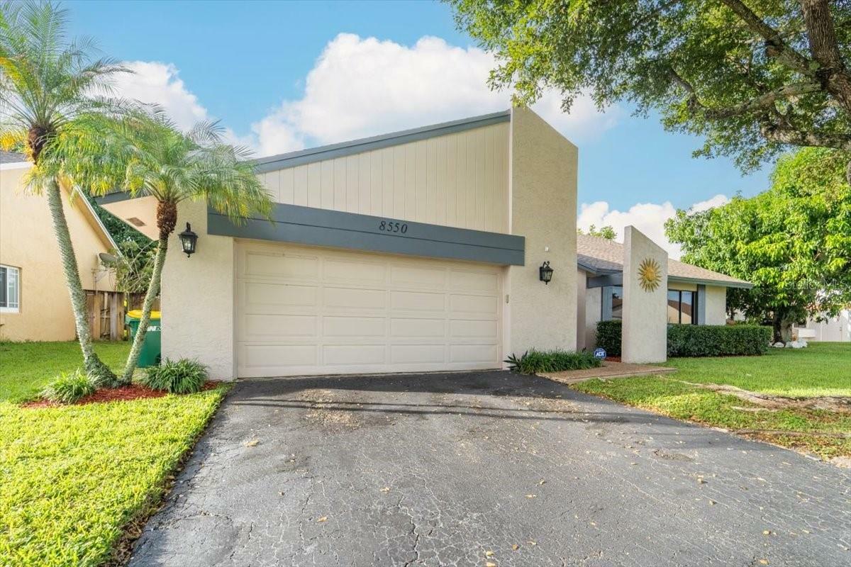 Property Photo:  8550 NW 46th Court  FL 33351 