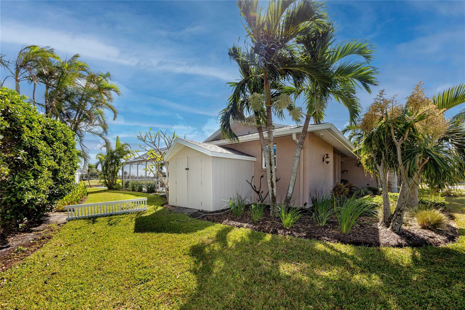 Property Photo:  6911 Greenbrier Drive  FL 33777 