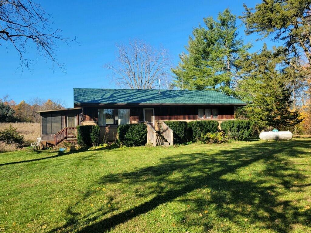 Property Photo:  5040 S Tripp Road  MI 49266 