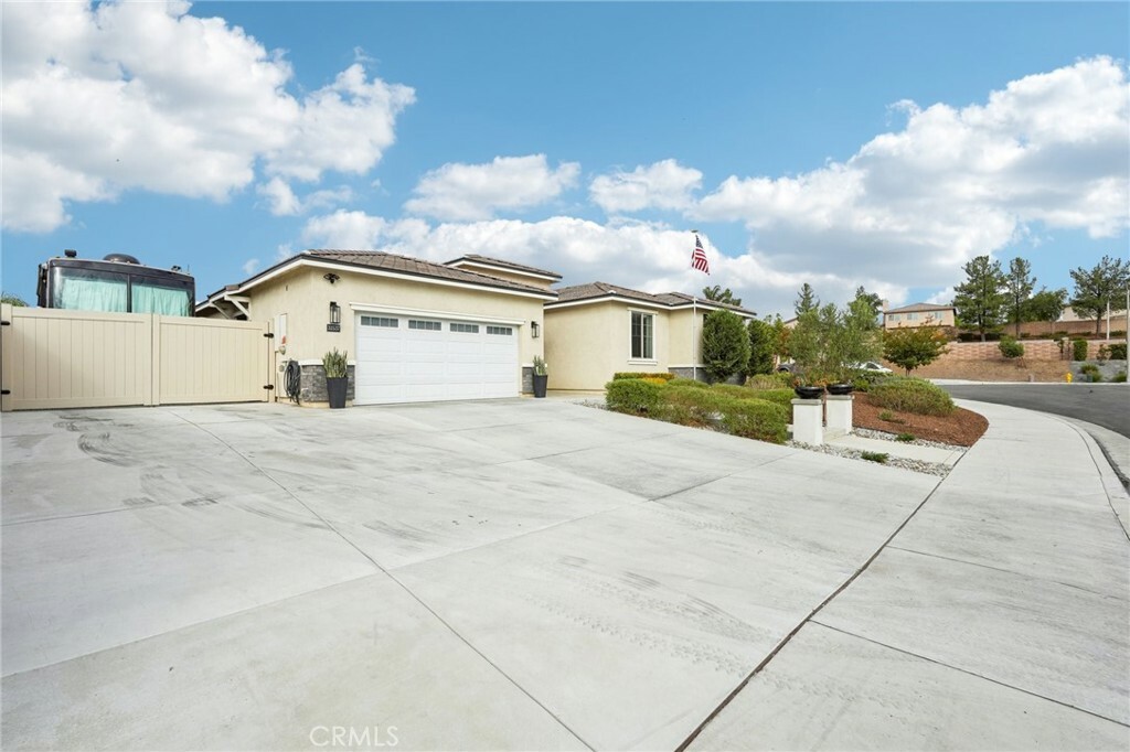 Property Photo:  31537 Shawnee Circle  CA 92584 