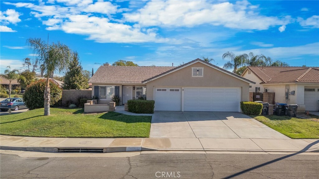 29810 Pacific Channel Way  Menifee CA 92586 photo