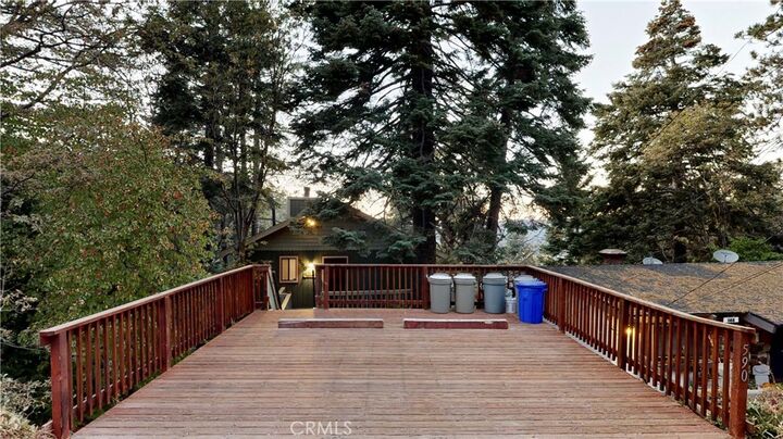 Property Photo: 590 Arrowhead Villa Road CA 92352