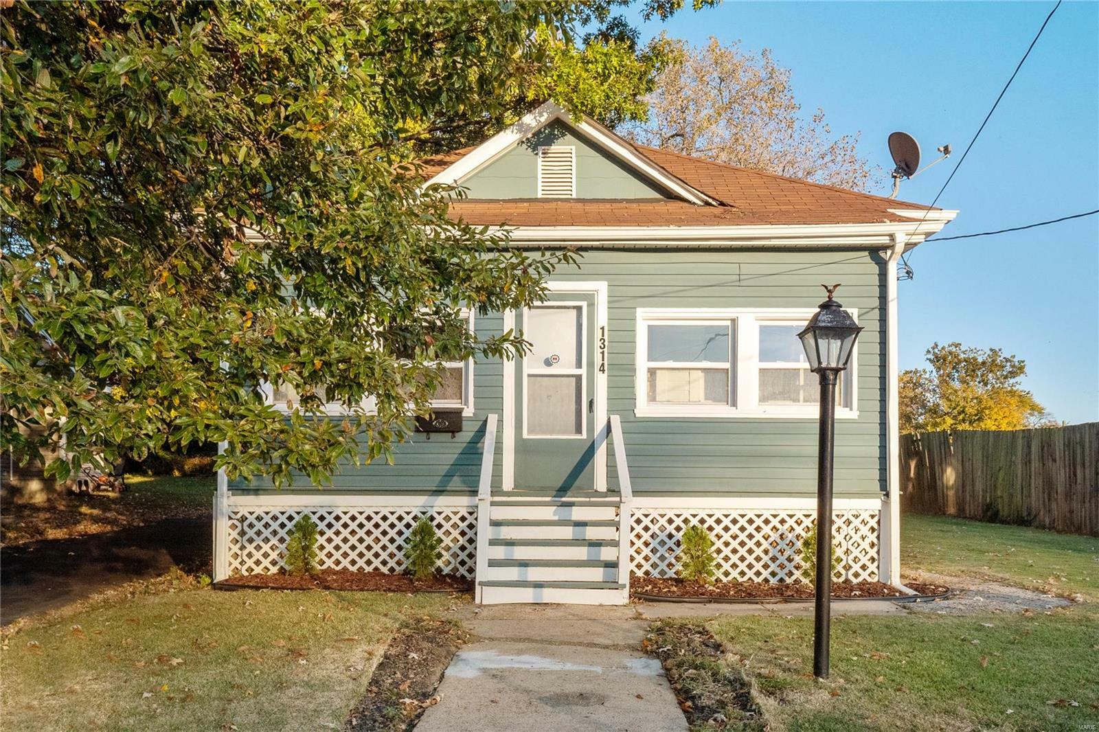 Property Photo:  1314 Milford Avenue  MO 63133 