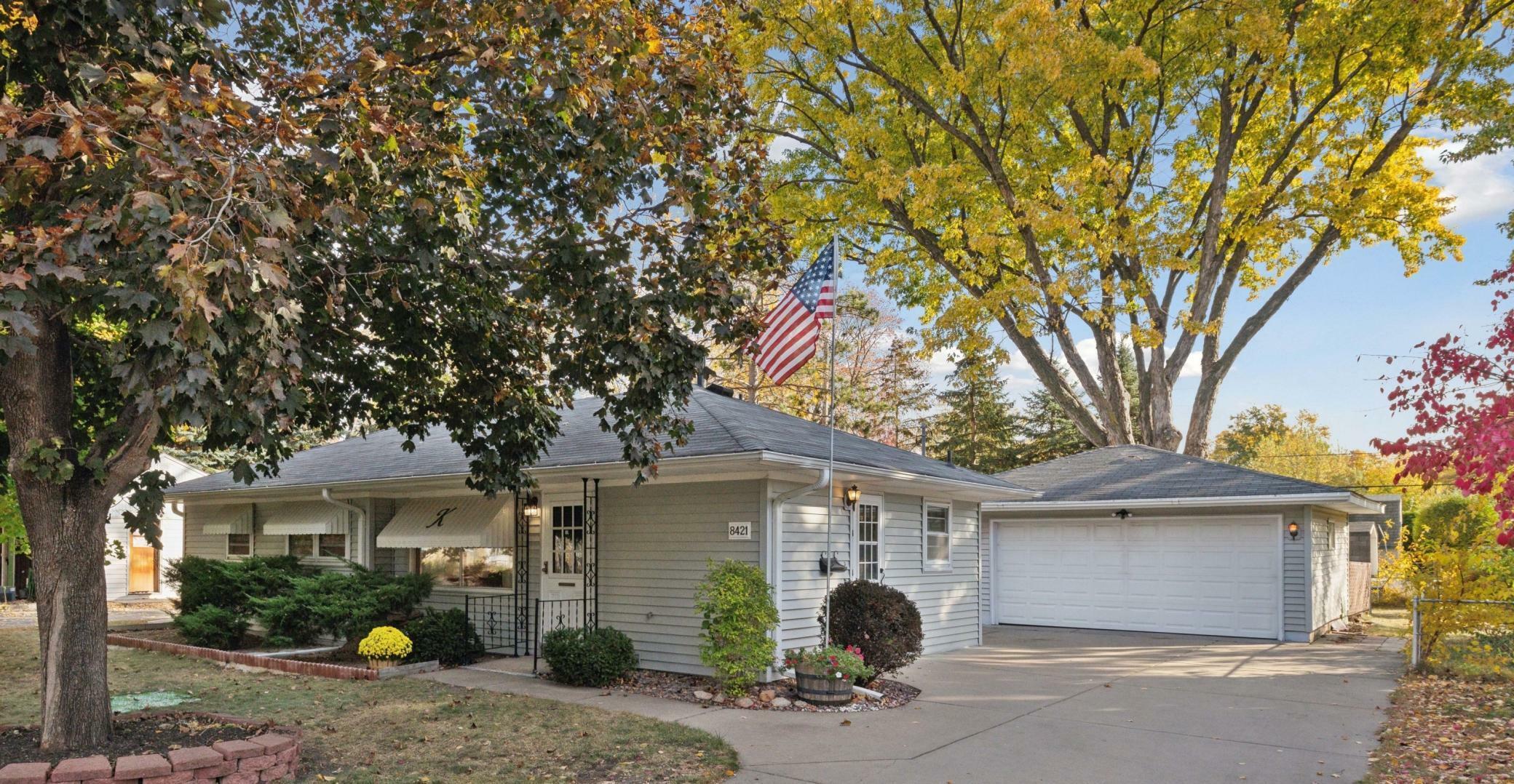 Property Photo:  8421 Elliot Avenue S  MN 55420 