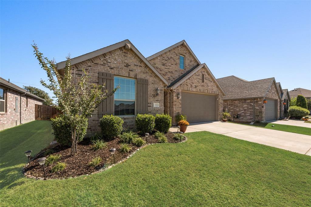 Property Photo:  2416 Prairie Trail Avenue  TX 76227 