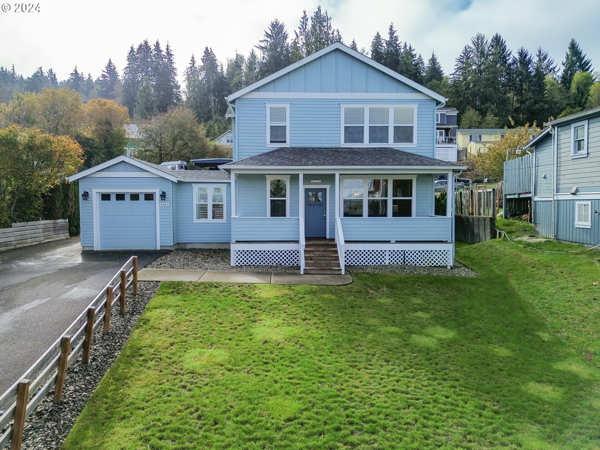 Property Photo:  4461 Leif Erikson Drive  OR 97103 