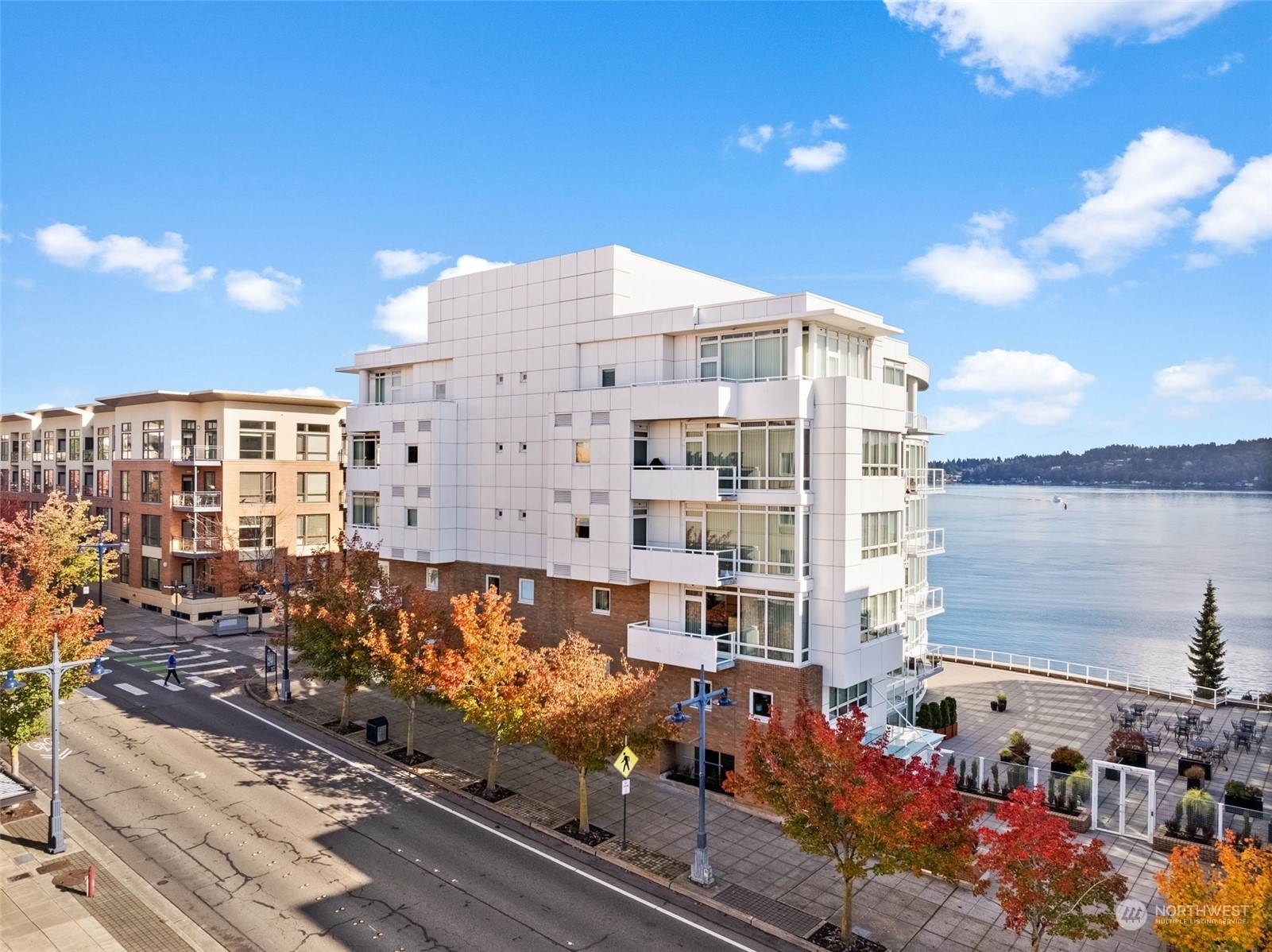 Property Photo:  360 Washington Avenue 507  WA 98337 