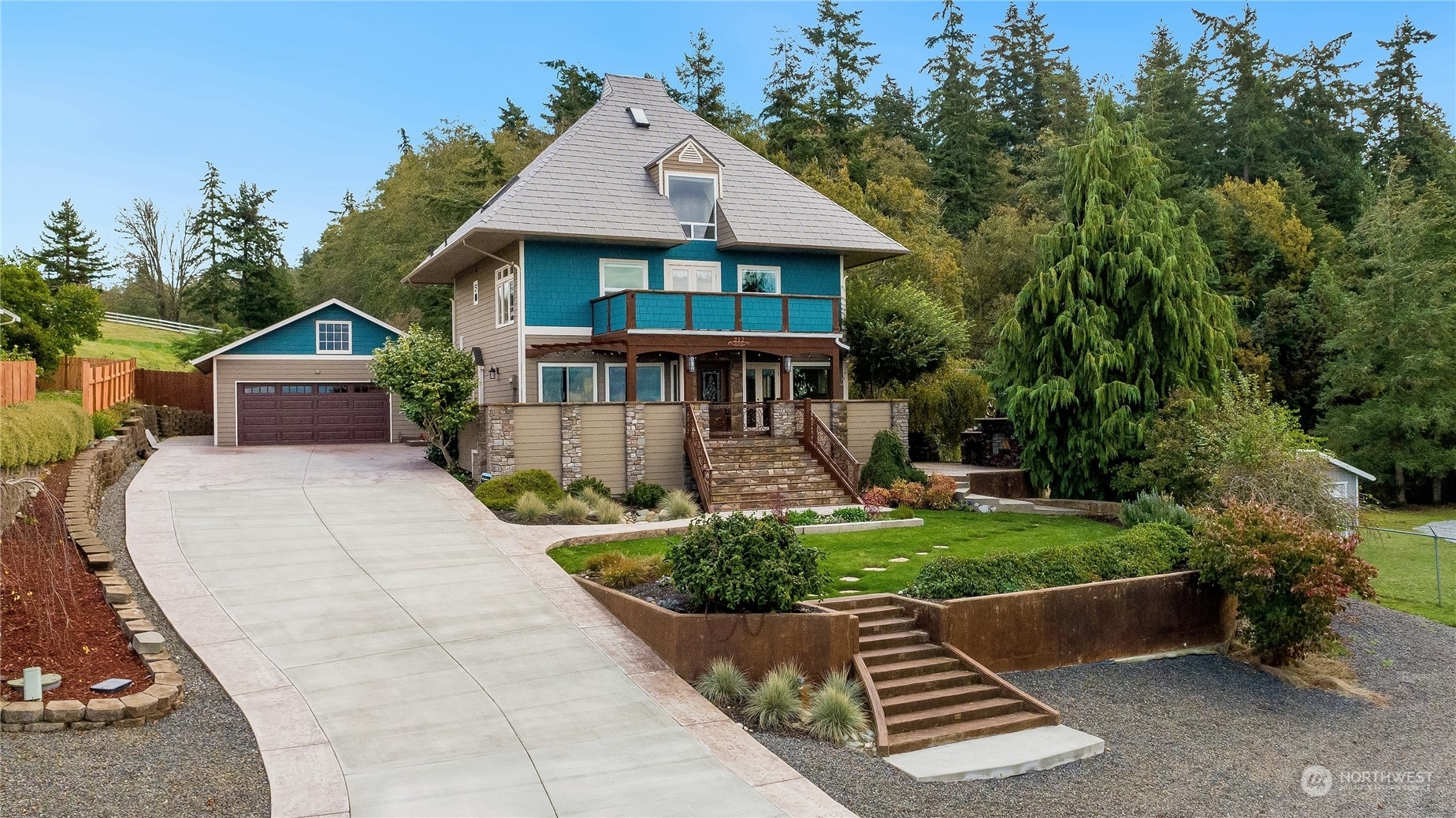 212 Grandview Ave  Camano Island WA 98282 photo