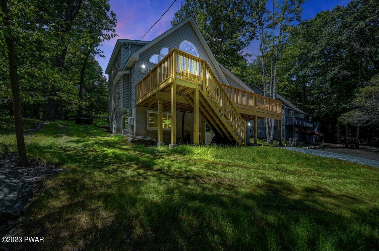 Property Photo:  1202 Wallenpaupack Drive  PA 18436 