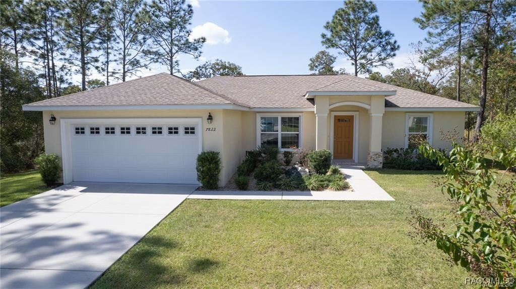 Property Photo:  7822 N Maltese Drive  FL 34434 