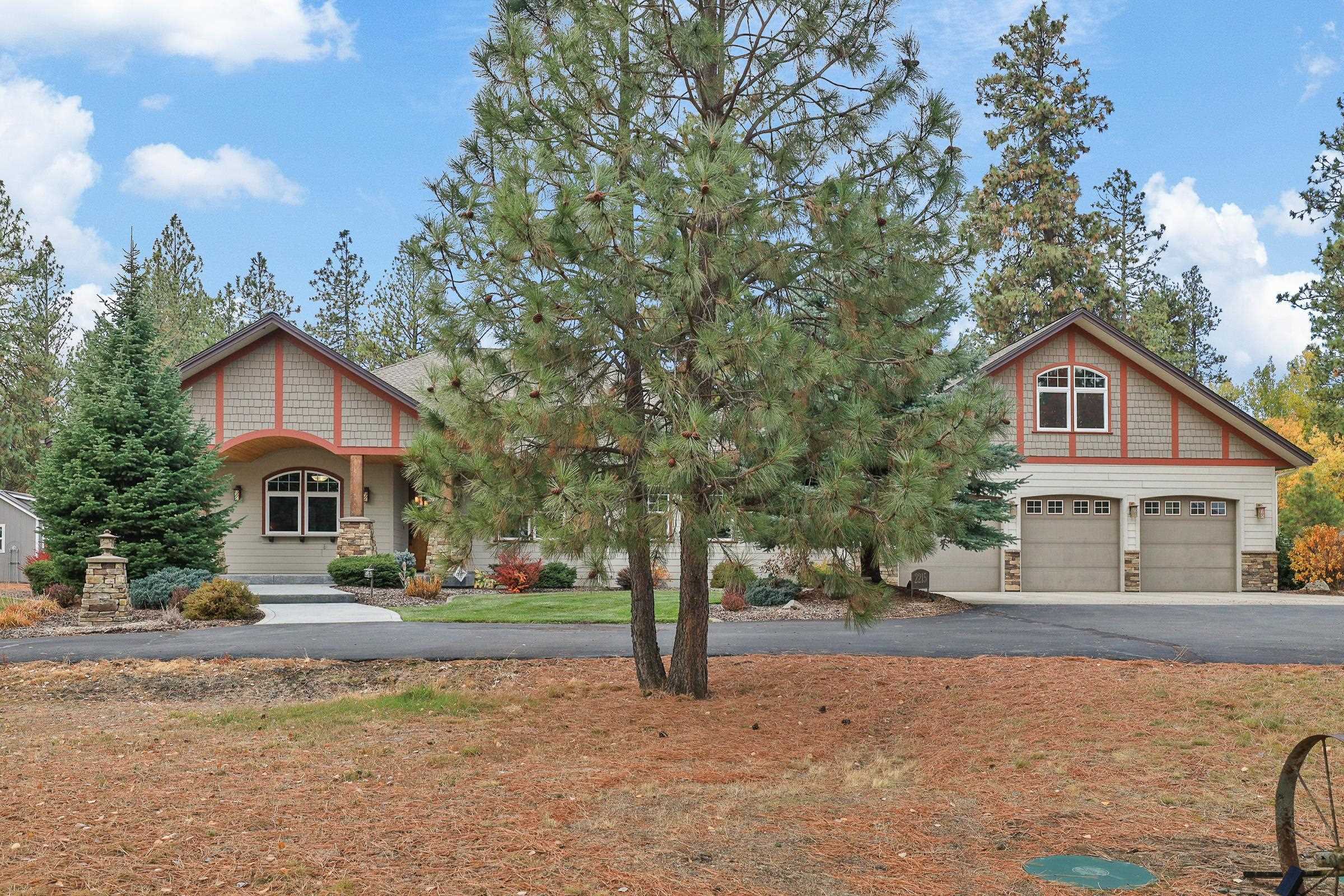 Property Photo:  2215 E Red Barn Ln  WA 99031 