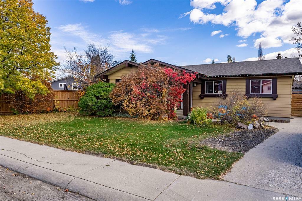 105 Quill Crescent  Saskatoon SK S7K 4T8 photo