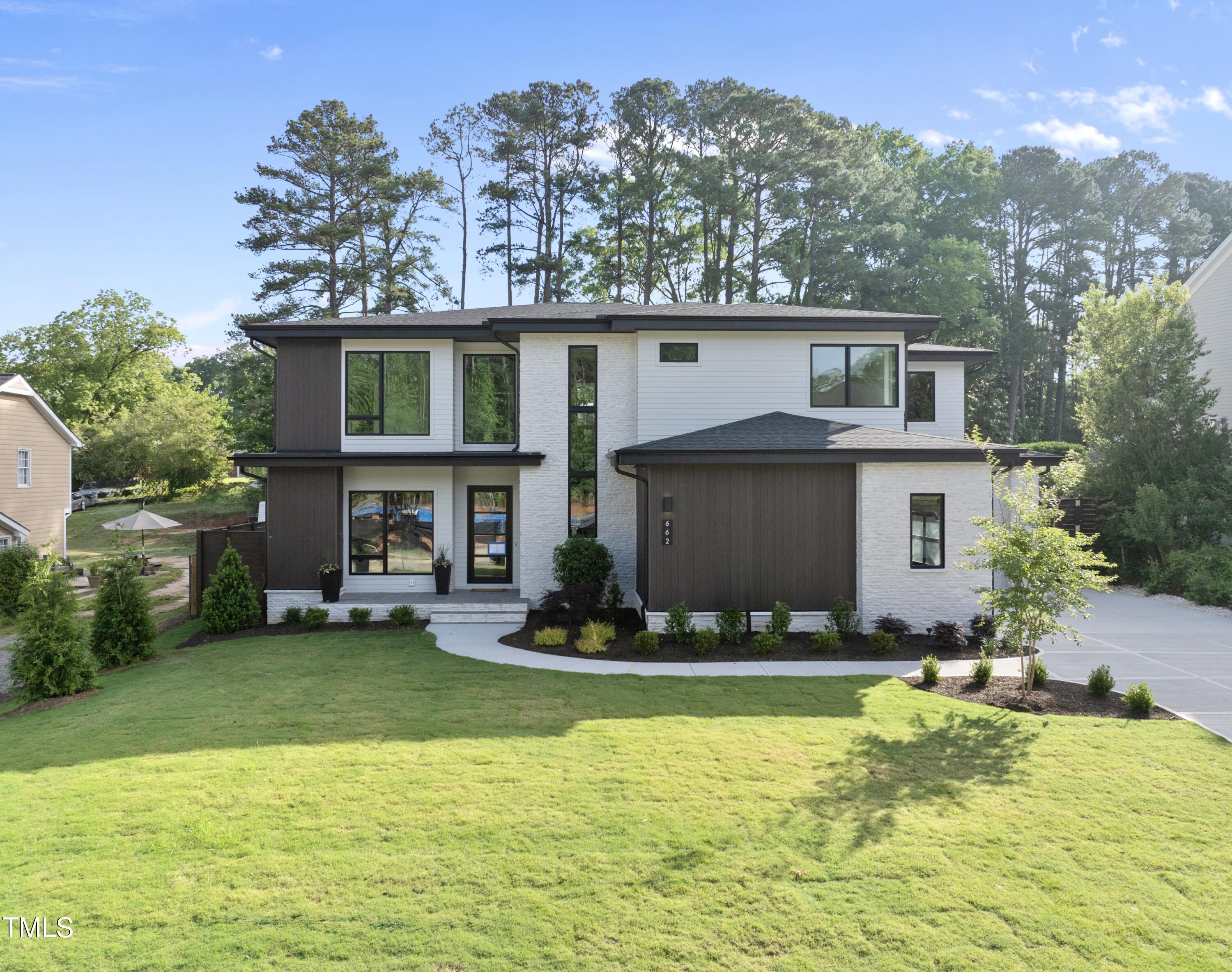 Property Photo: 662 Manchester Drive NC 27609