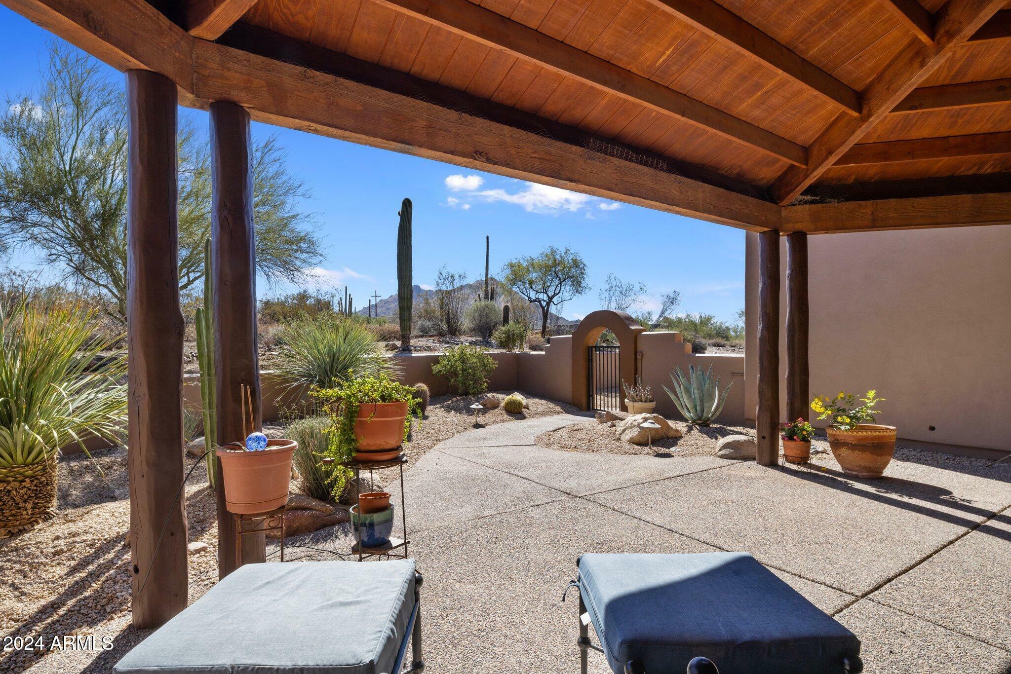 Property Photo:  38910 N School House Road  AZ 85331 