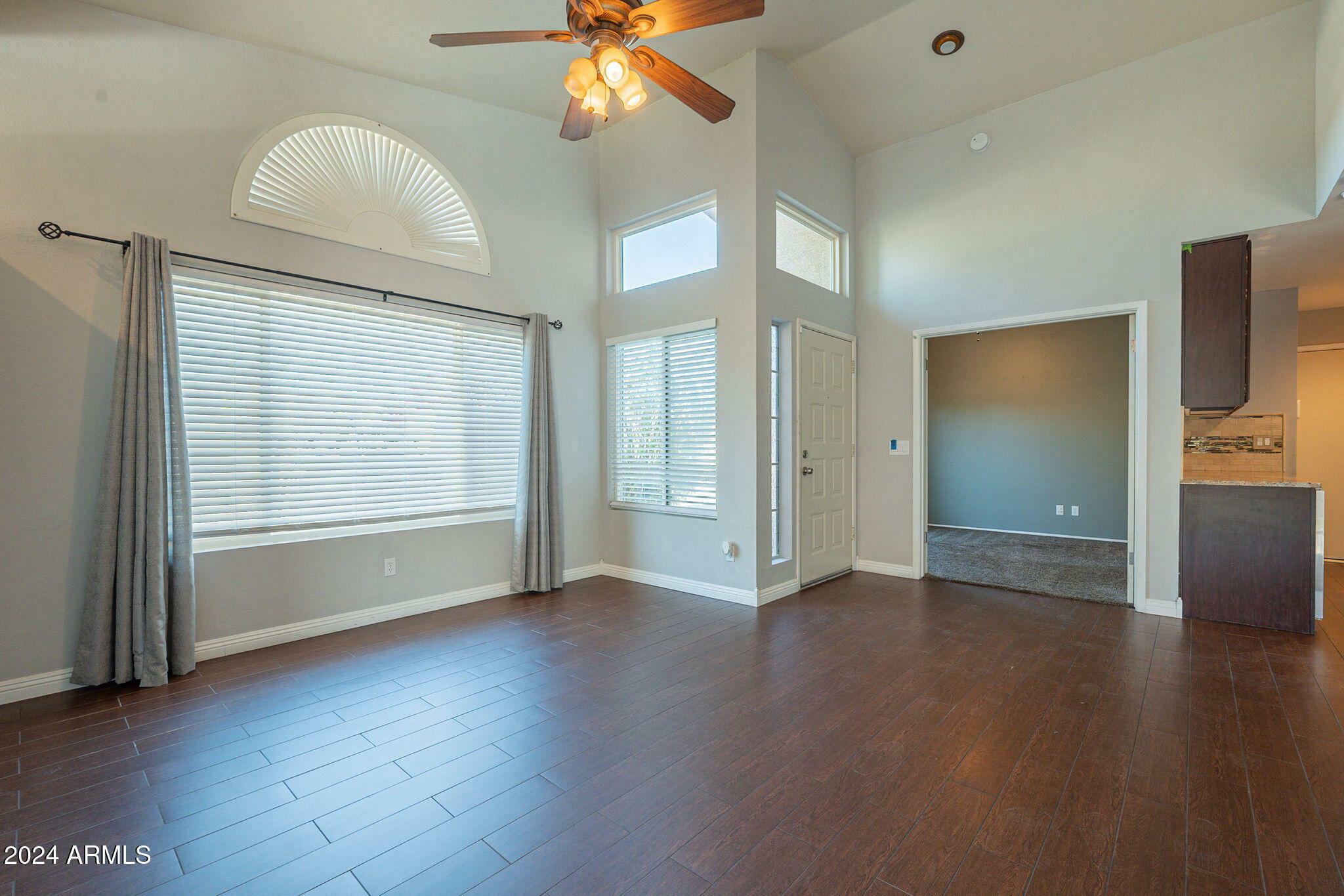 Property Photo: 1701 E Fremont Road AZ 85042
