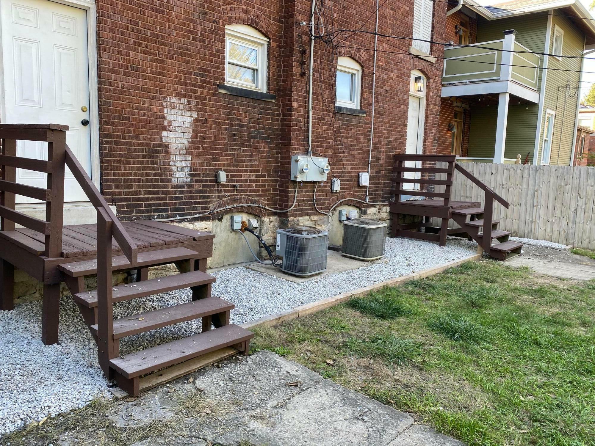 Property Photo:  1418 N 4th Street  OH 43201 