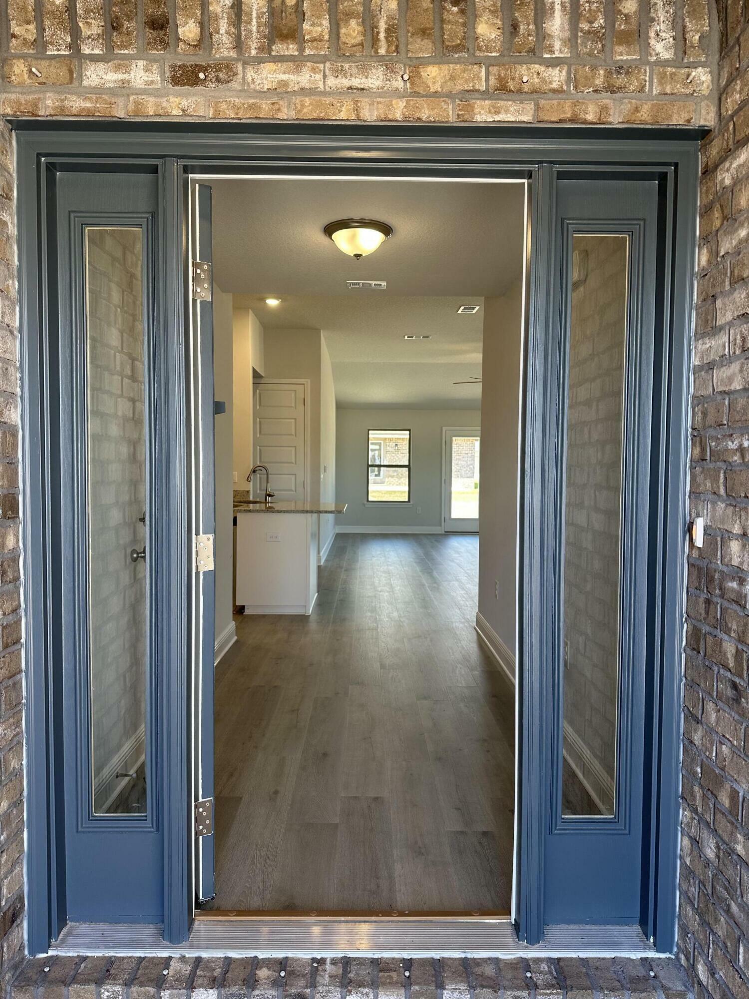 Property Photo:  181 Ridgeway Circle  FL 32536 