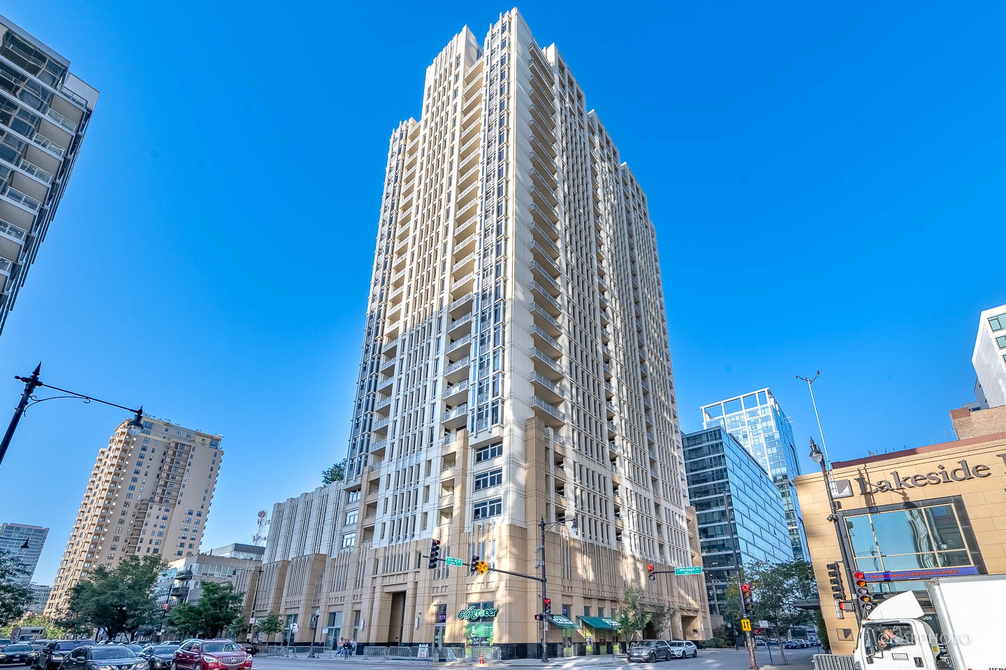 Property Photo:  1400 S Michigan Avenue 403  IL 60605 