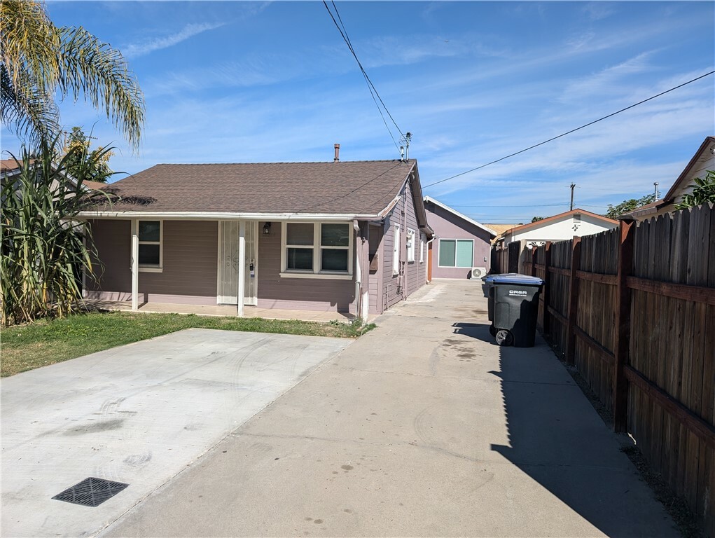 Property Photo: 12219 Cambrian Court CA 90701