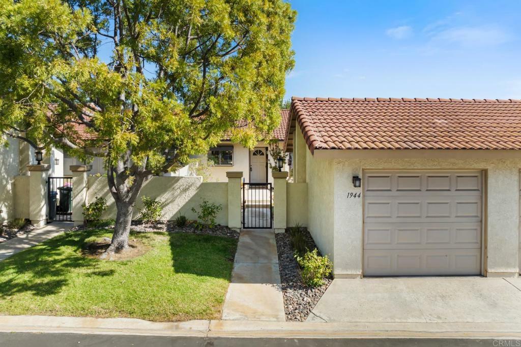 Property Photo:  1944 Springdale Lane  CA 92024 