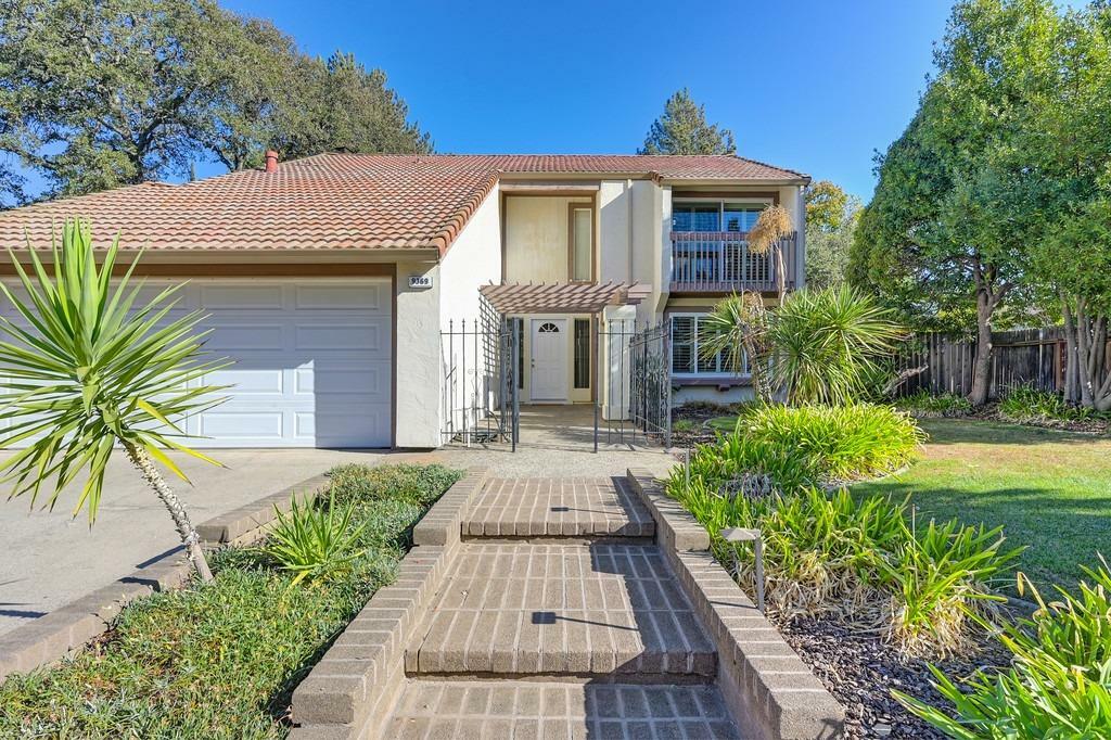 Property Photo:  9369 Blue Oak Drive  CA 95662 