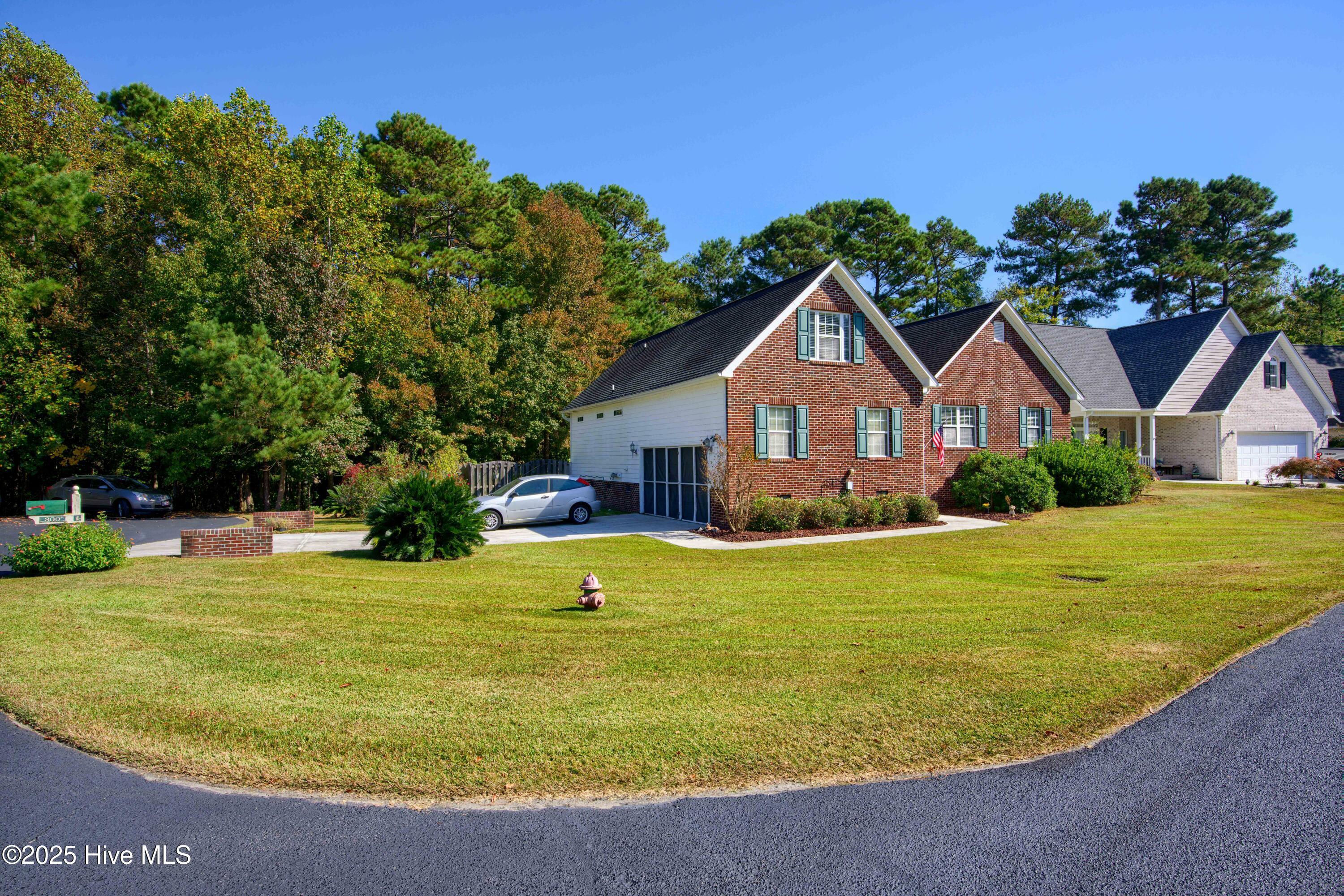 Property Photo:  300 Sea Urchin Cove  NC 28460 