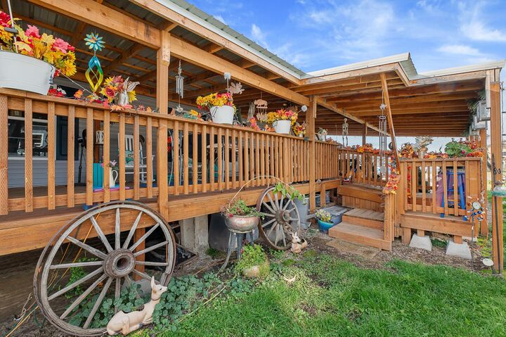 Property Photo:  1040 Round Butte Road 34  MT 59864 