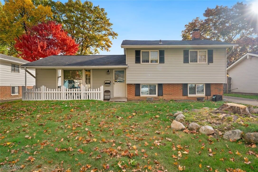 Property Photo:  1193 Golden Gate Boulevard  OH 44124 