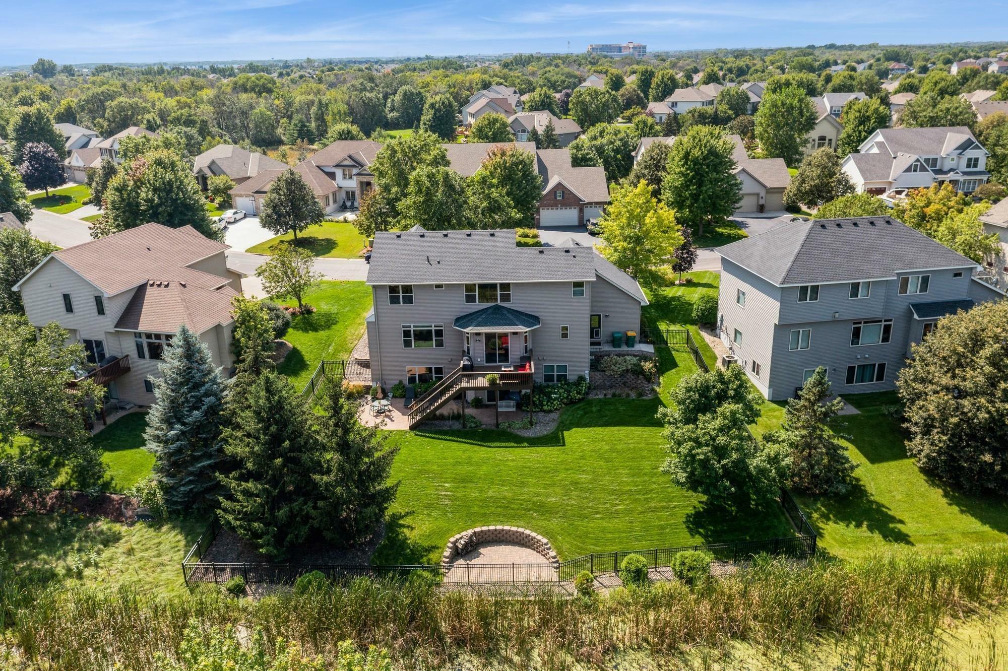 Property Photo:  10512 Toledo Drive N  MN 55443 