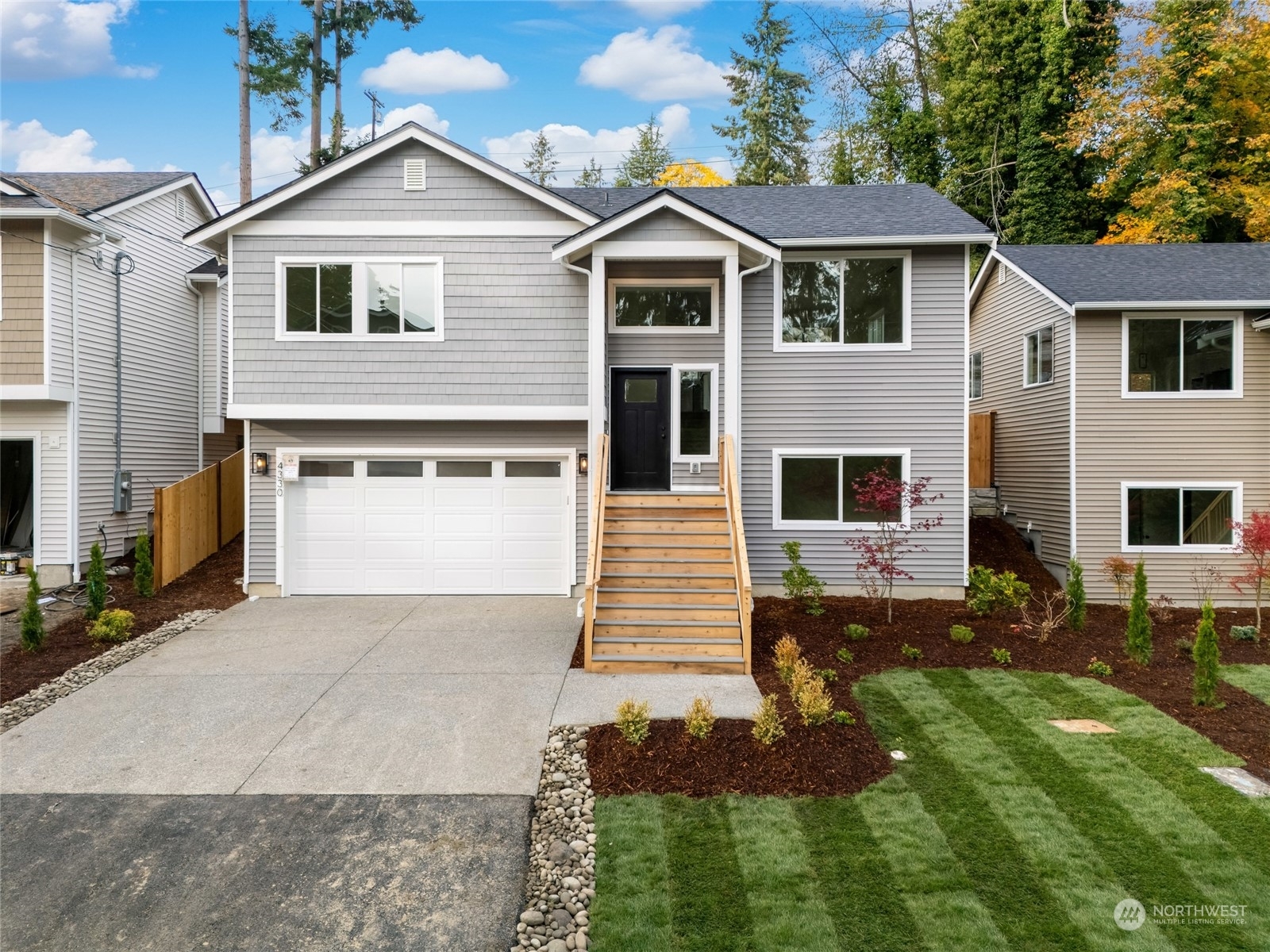 Property Photo:  4330 Crescent Avenue A  WA 98203 