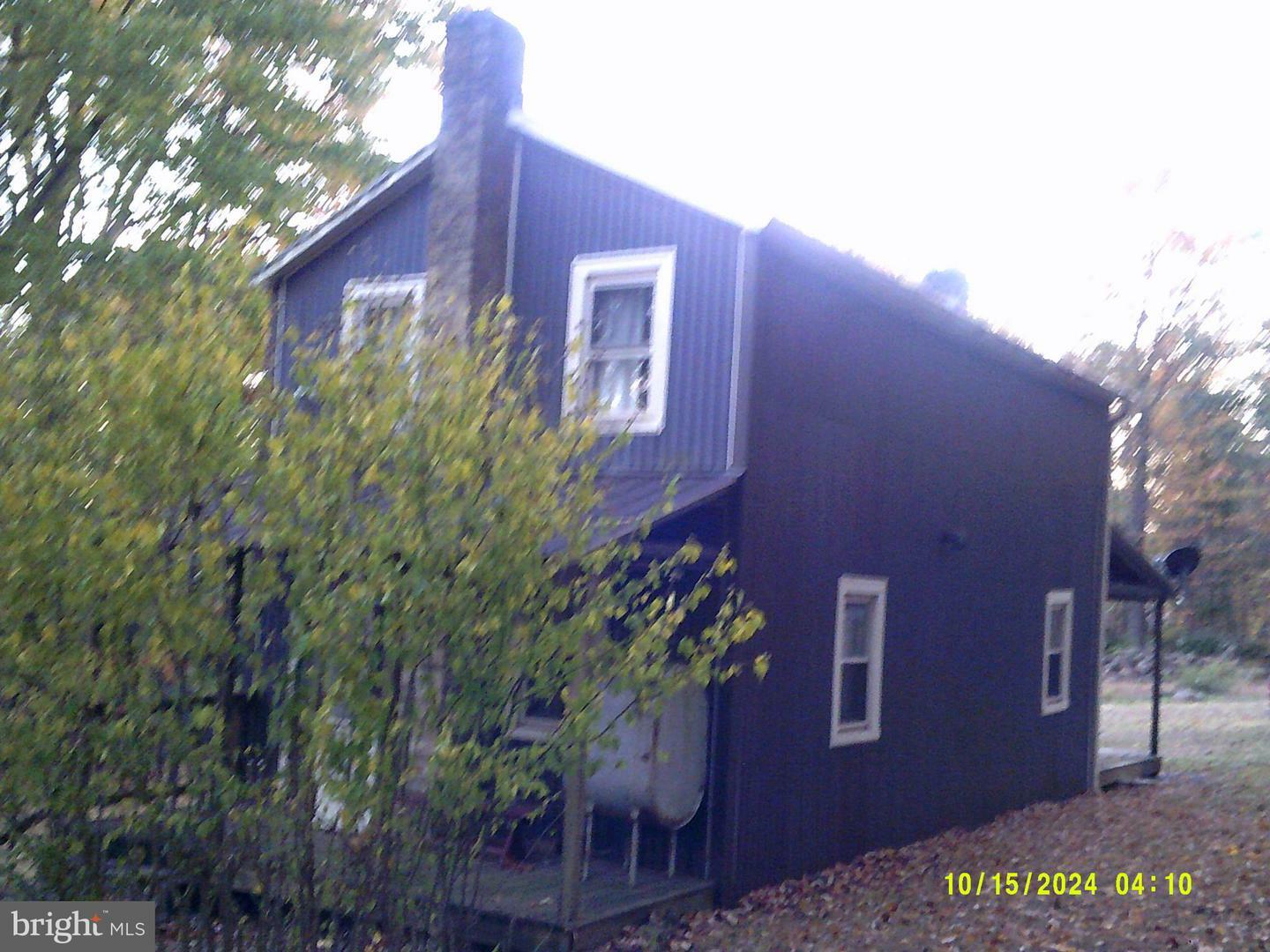 Property Photo:  53 Log House Lane  PA 17037 