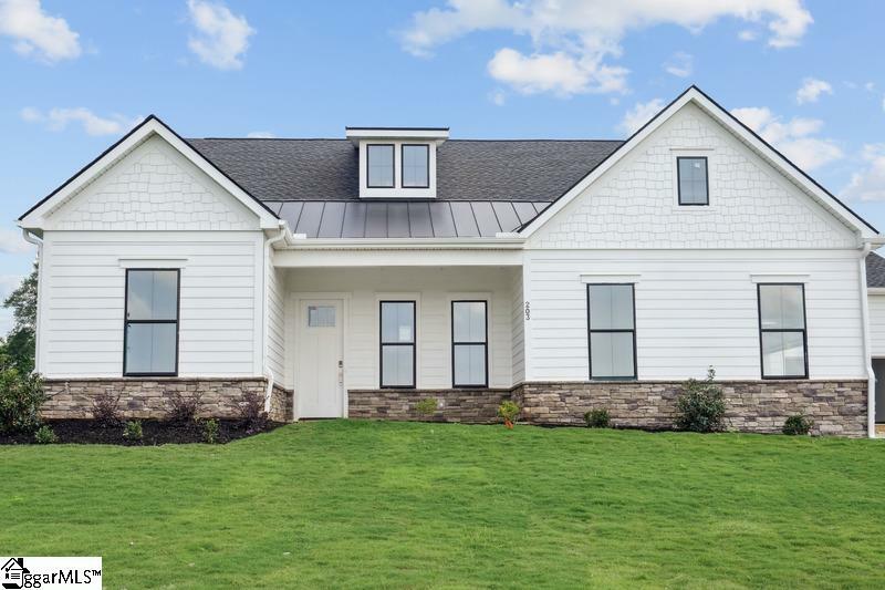 Property Photo: 203 Dumain Court SC 29673