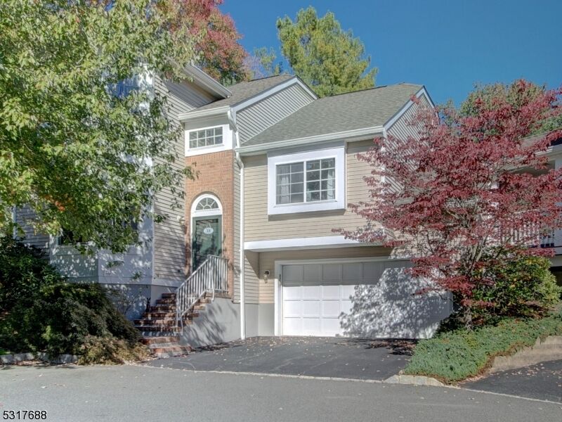 Property Photo: 18 Fernwood Ter NJ 07933