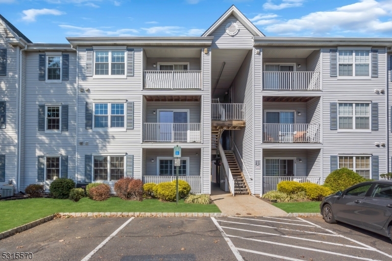 Property Photo: 611 Stratford Pl NJ 08805
