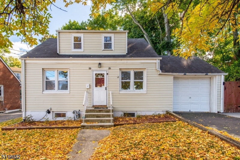 Property Photo: 17 Hobart Pl NJ 07011