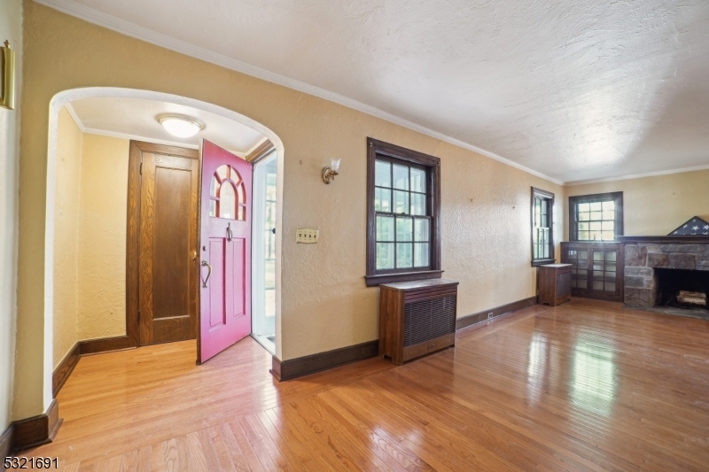 Property Photo:  440 Elmwood Ave  NJ 07040 