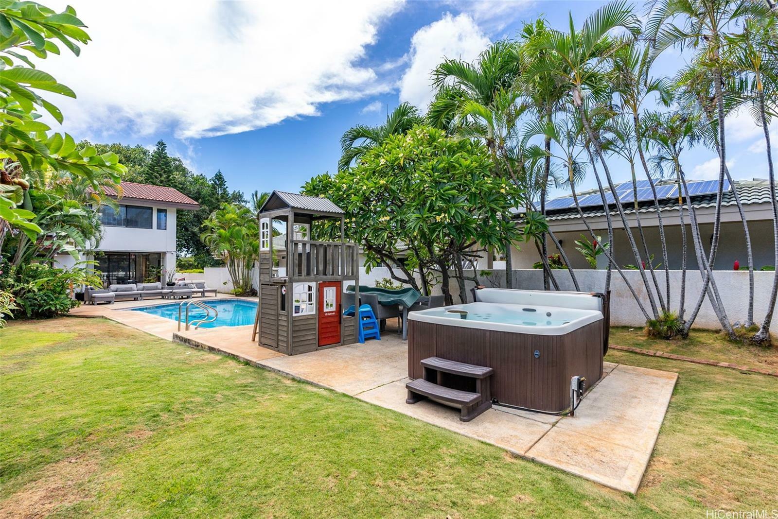 Property Photo:  7899 Makaaoa Place  HI 96825 