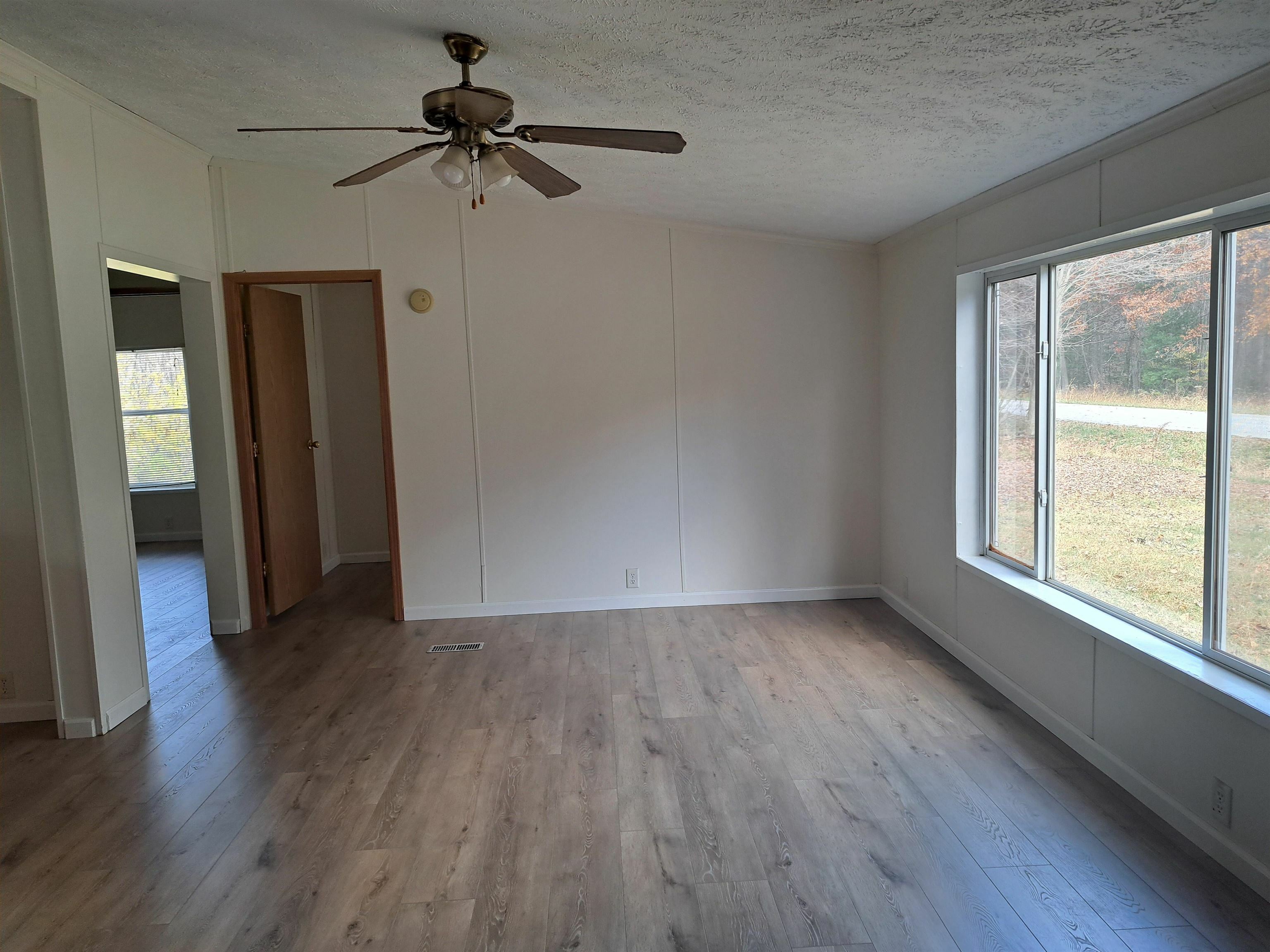 Property Photo:  1471 N Eight Mile  MI 48657 