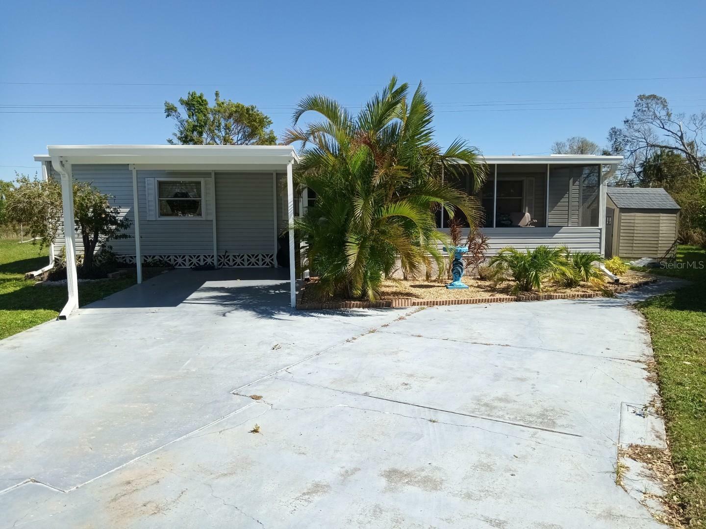 Property Photo:  4700 Sea Island Avenue  FL 34234 