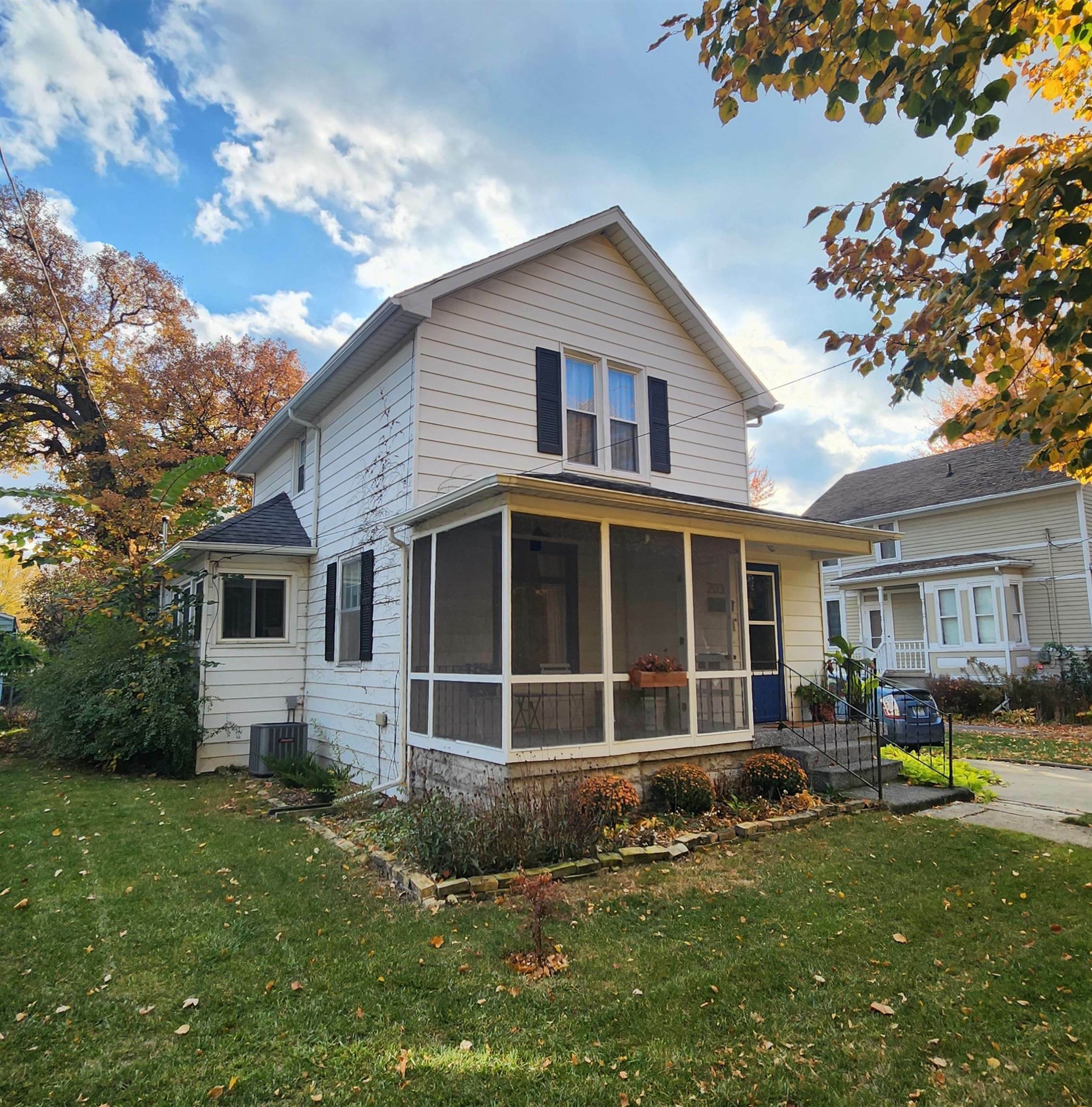 Property Photo:  2032 6th Street  MI 48708 