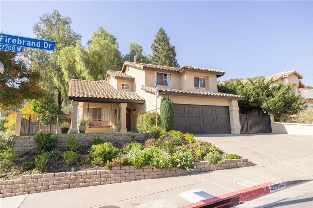 Property Photo:  27704 Firebrand Drive  CA 91384 