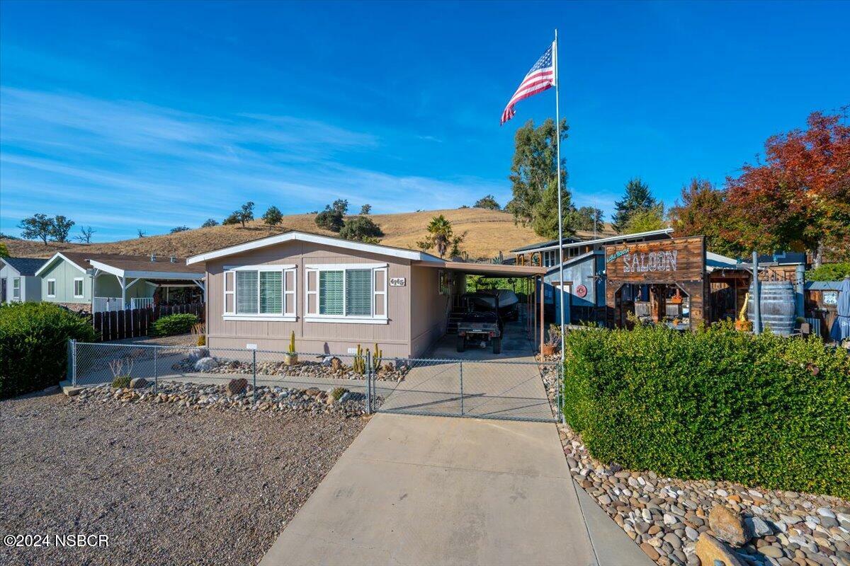 Property Photo:  4145 Longview Lane  CA 93446 