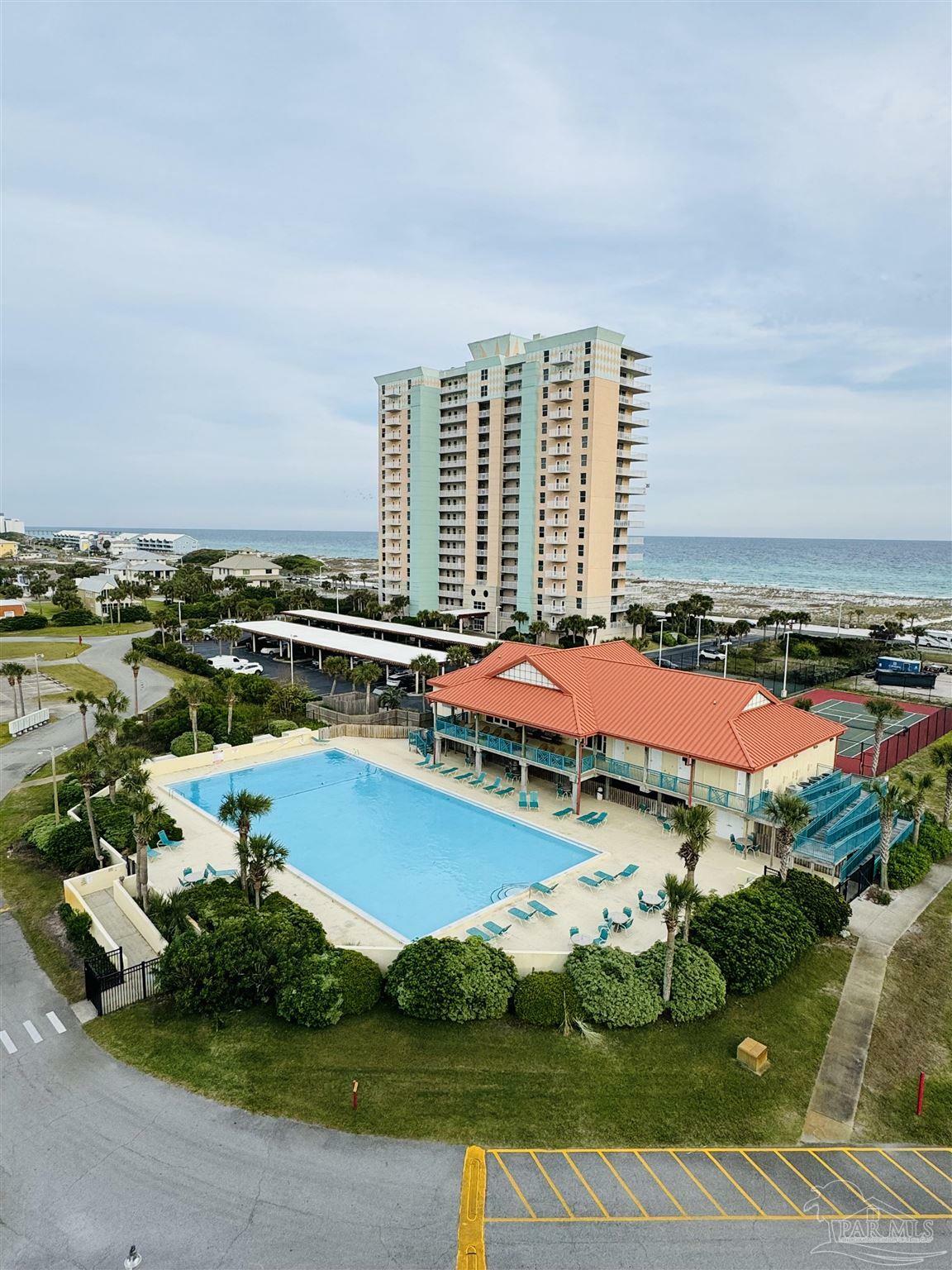 Property Photo: 900 Ft Pickens Rd 1062 FL 32561