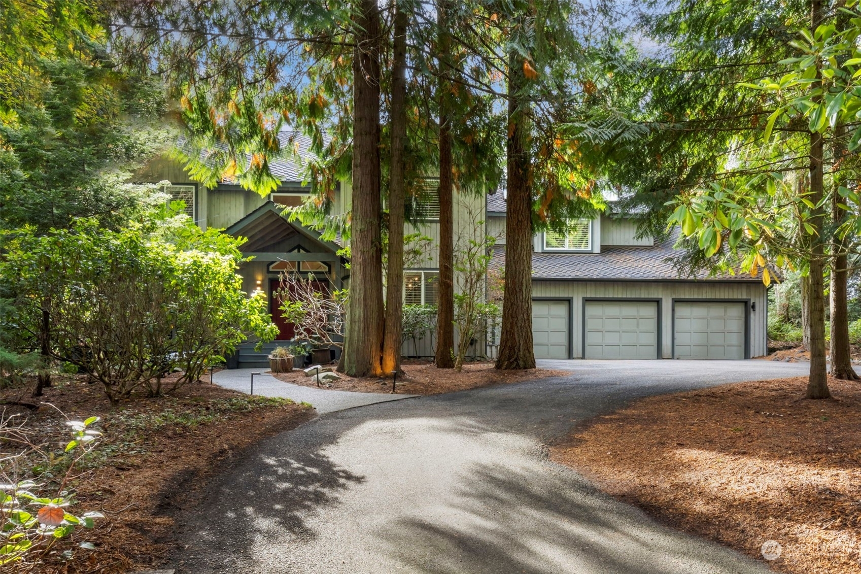 Property Photo:  211  Baycliff Drive  WA 98368 