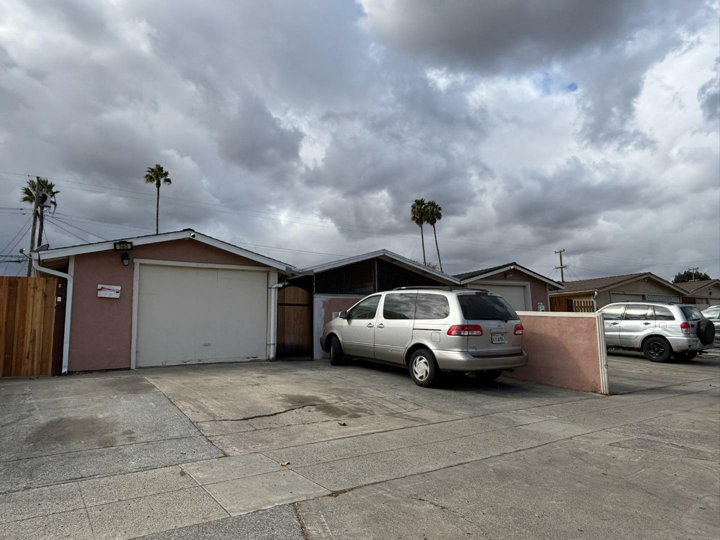 Property Photo:  565 Sinclair Drive  CA 95116 