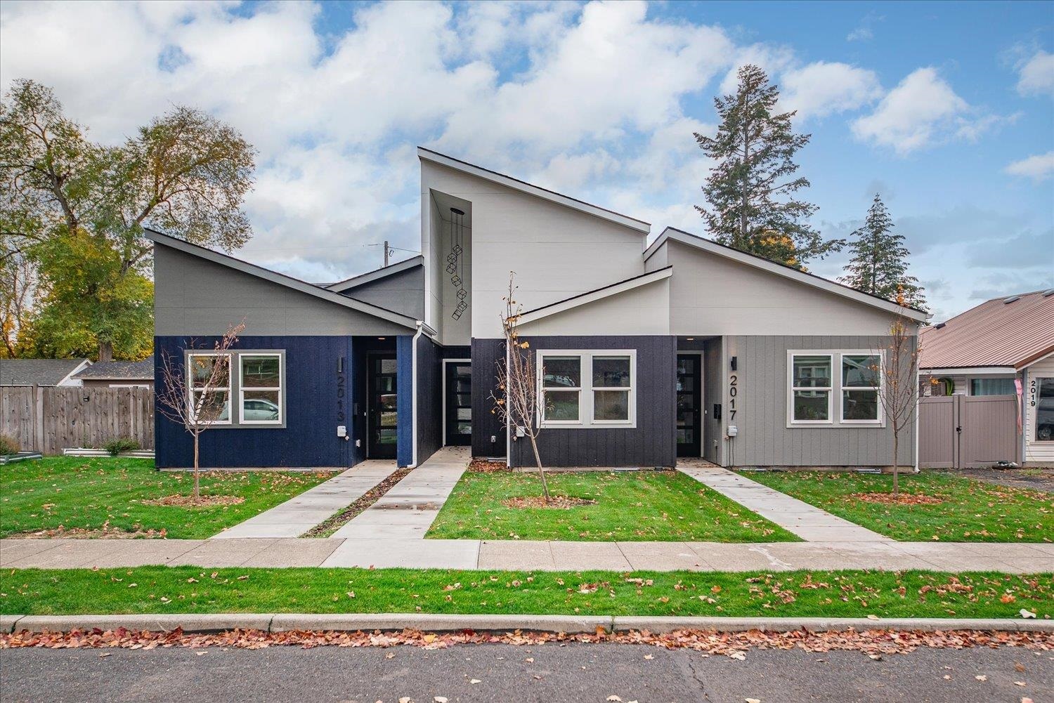 2013 W Nora Ave 2015 &Amp 2017 W Nora Ave  Spokane WA 99205 photo