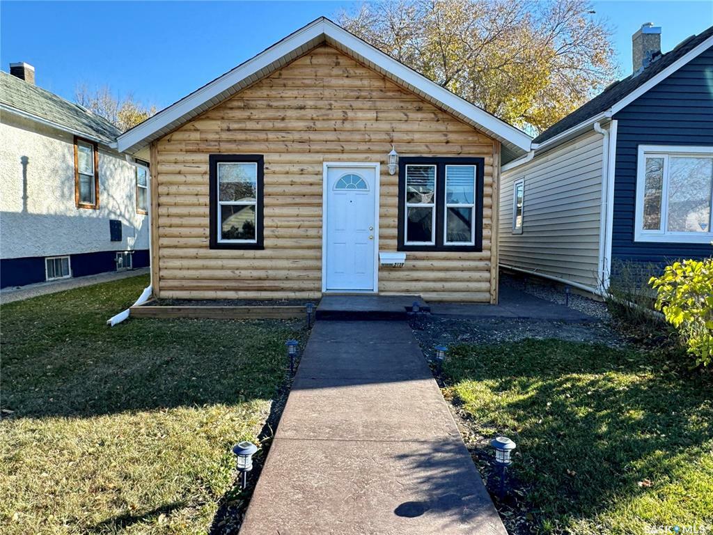 2131 McAra Street  Regina SK S4N 2V9 photo