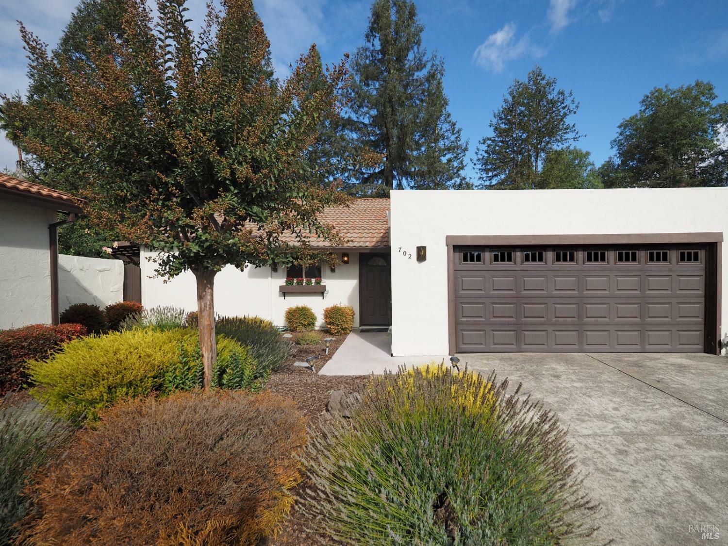 Property Photo:  702 Adobe Drive  CA 95404 